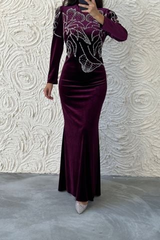 Fine Stone Embroidered Velvet Hijab Evening Dress Plum