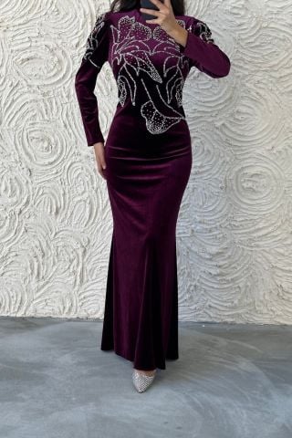 Fine Stone Embroidered Velvet Hijab Evening Dress Plum