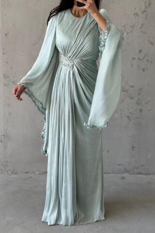 Işıltılı Kol Detaylı Janjan Tesettür Abiye Mint Yeşili