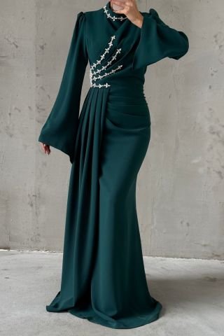 Crepe Hijab Evening Dress with Thin Stone Detail and Tail, Green