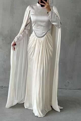 Işıltılı Dokunuş Kol Detaylı Tesettür Abiye Ekru