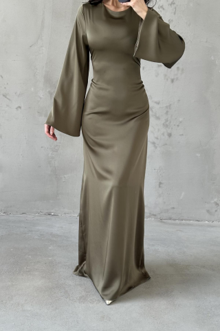 Arkadan Bağlama Detaylı Basic Saten Tesettür Abiye Haki Yeşili