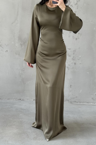 Arkadan Bağlama Detaylı Basic Saten Tesettür Abiye Haki Yeşili