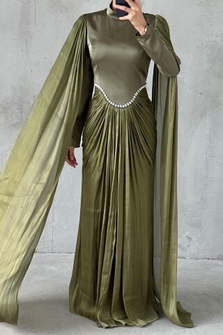 Işıltılı Dokunuş Kol Detaylı Tesettür Abiye Haki