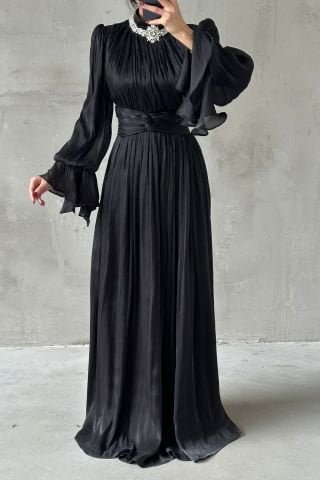 Elegant Stone Detailed Flounce Sleeve Hijab Evening Dress Black