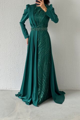 Göz Kamaştıran Model Pelerinli Saten Tesettür Abiye Zümrüt