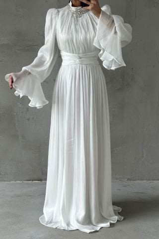 Zarif Taş Detaylı Volan Kollu Tesettür Abiye Ekru