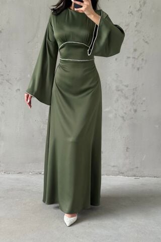 Kolları ve Beli İnci Taş Detaylı  Volan Kol Saten Tesettür Abiye Haki