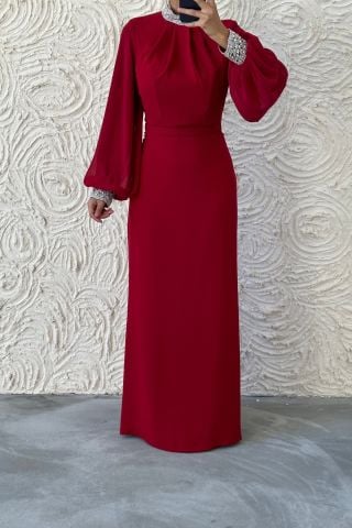 Sade ve Şık Balon Kol Taş Detaylı Krep Abiye Bordo