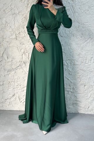 Belted Shoulder Stone Detailed Satin Hijab Evening Dress Emerald Green