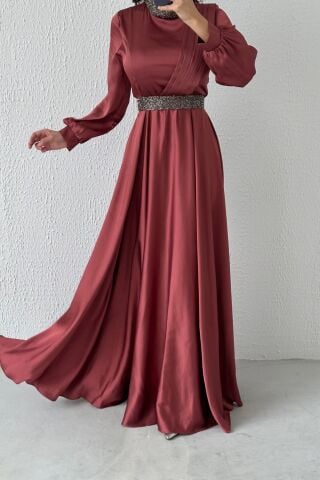 Boynu Ve Beli Taşlı Saten Tesettür Abiye Gül Kurusu