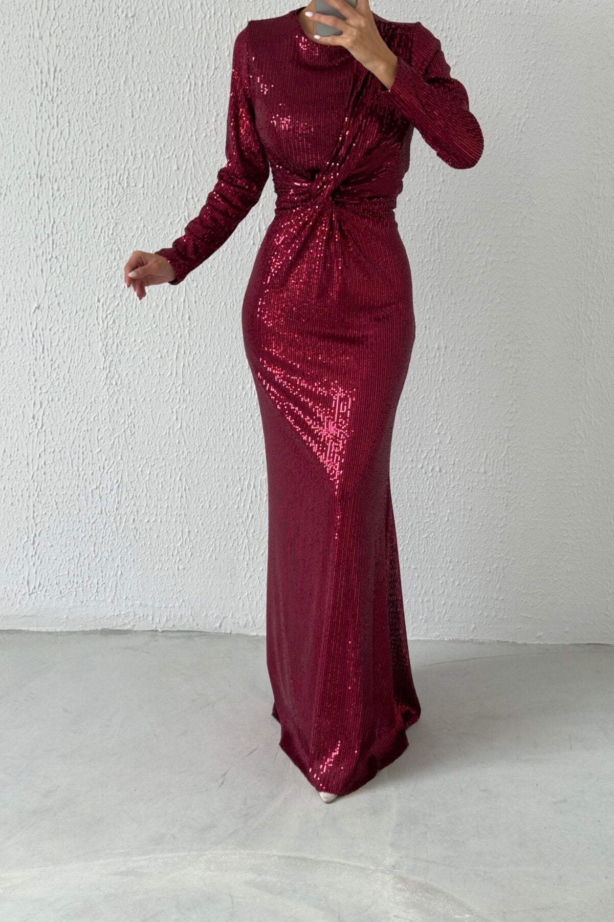 Önden Detaylı Pul Payet Tesettür Abiye Bordo