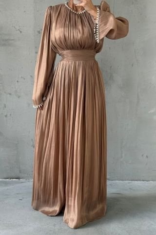 İncilerle Süslenmiş Akıcı Organze Kumaş Tesettür Abiye Vizon