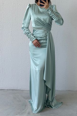 Elegant Sparkle: Stone Detailed Draped Satin Hijab Evening Dress Mint Green