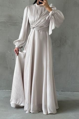 Kol Bağlama Detaylı Akıcı Kumaş Tesettür Abiye Taş