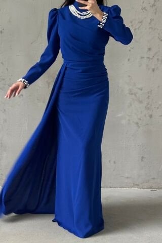 İncilerle Süslenmiş Şık Krep Tesettür Abiye Saks Mavis