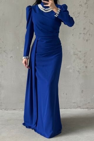 İncilerle Süslenmiş Şık Krep Tesettür Abiye Saks Mavis